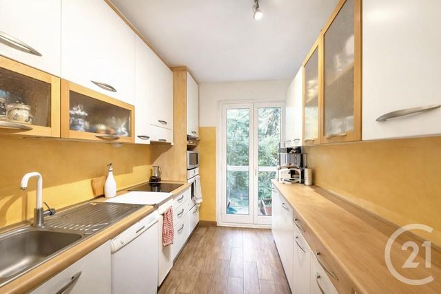 Appartement F4 à vendre - 4 pièces - 86.35 m2 - MENTON - 06 - PROVENCE-ALPES-COTE-D-AZUR - Century 21 Agence Molière