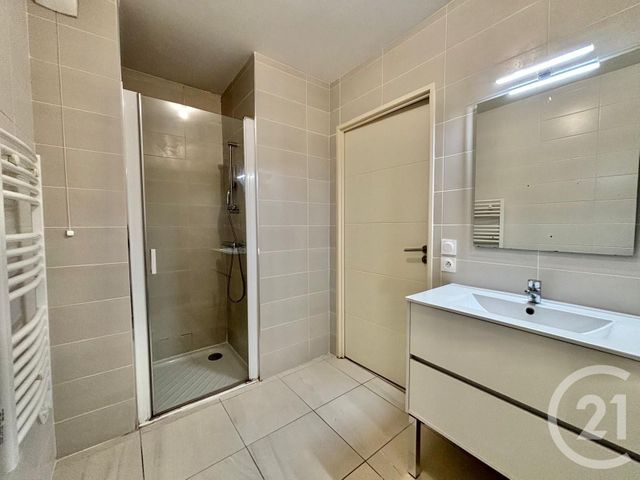 Appartement F2 à vendre - 2 pièces - 39.36 m2 - BEAUSOLEIL - 06 - PROVENCE-ALPES-COTE-D-AZUR - Century 21 Agence Molière