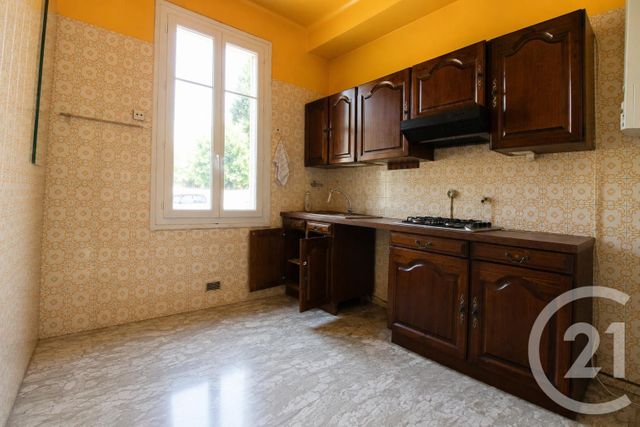 Appartement T3 à vendre - 3 pièces - 59.52 m2 - MENTON - 06 - PROVENCE-ALPES-COTE-D-AZUR - Century 21 Agence Molière
