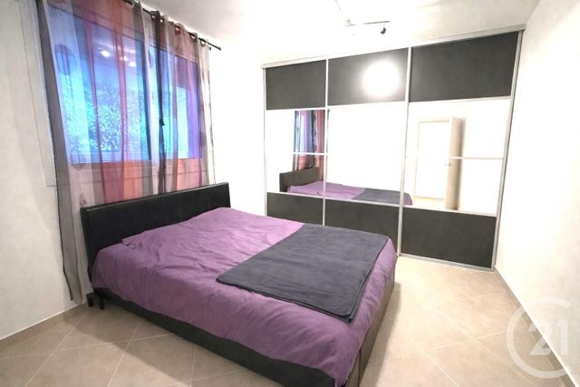 Appartement F2 à vendre - 2 pièces - 48.22 m2 - ROQUEBRUNE CAP MARTIN - 06 - PROVENCE-ALPES-COTE-D-AZUR - Century 21 Agence Molière