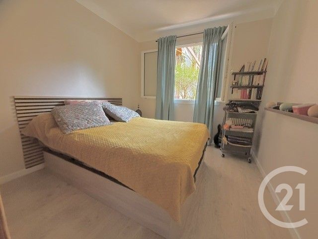 Appartement F3 à vendre - 3 pièces - 58.0 m2 - MENTON - 06 - PROVENCE-ALPES-COTE-D-AZUR - Century 21 Agence Molière