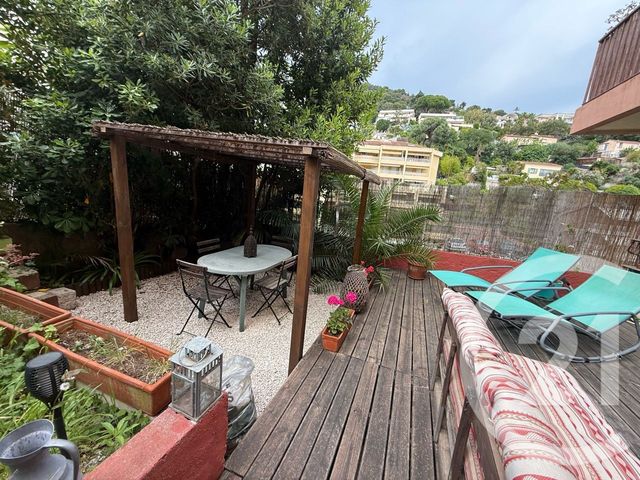 Appartement F3 à vendre - 3 pièces - 58.0 m2 - MENTON - 06 - PROVENCE-ALPES-COTE-D-AZUR - Century 21 Agence Molière