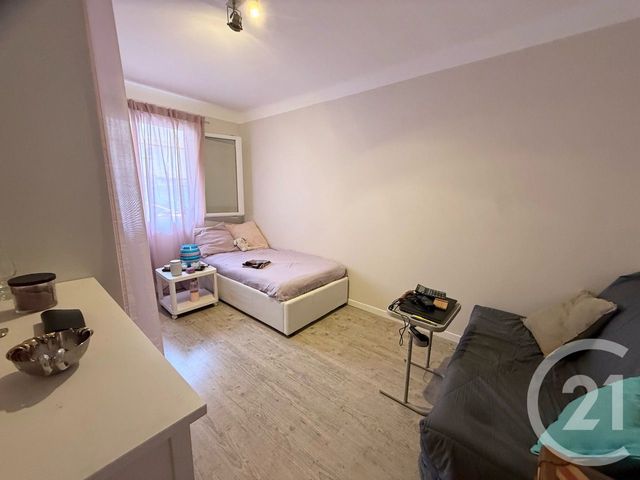 Appartement F3 à vendre - 3 pièces - 58.0 m2 - MENTON - 06 - PROVENCE-ALPES-COTE-D-AZUR - Century 21 Agence Molière