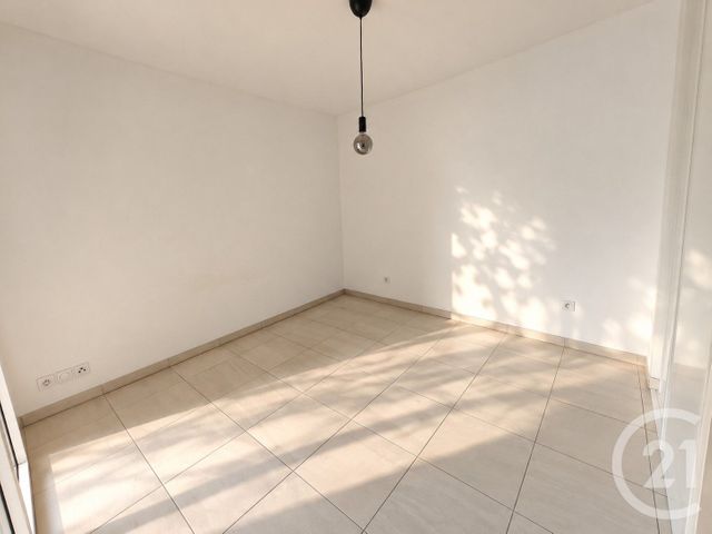 Appartement F2 à vendre - 2 pièces - 39.82 m2 - BEAUSOLEIL - 06 - PROVENCE-ALPES-COTE-D-AZUR - Century 21 Agence Molière
