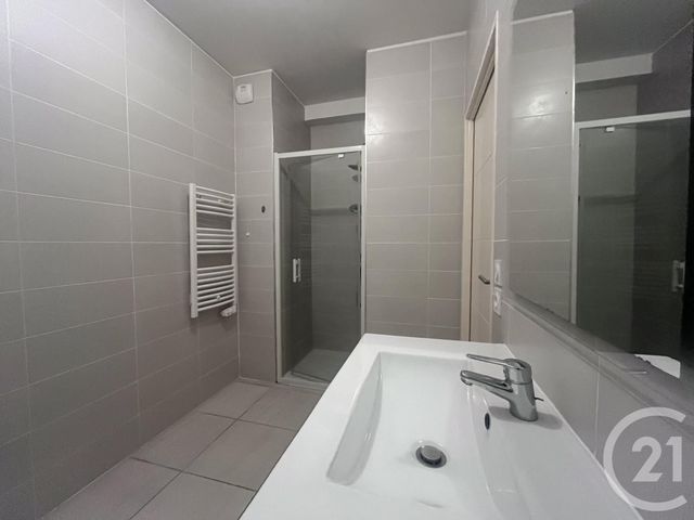 Appartement F2 à vendre - 2 pièces - 39.82 m2 - BEAUSOLEIL - 06 - PROVENCE-ALPES-COTE-D-AZUR - Century 21 Agence Molière