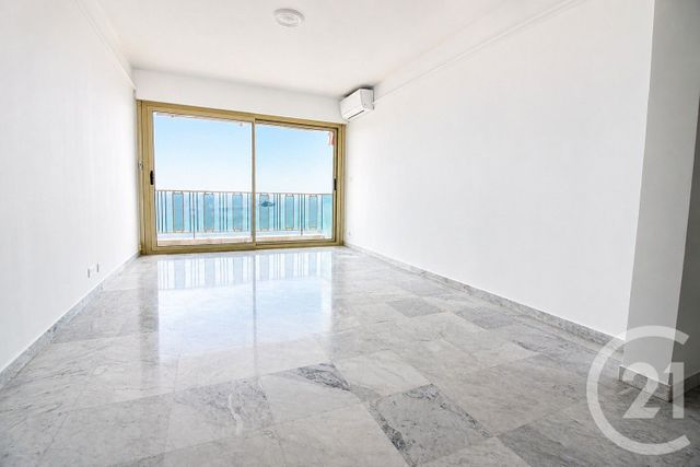 Appartement F3 à vendre - 3 pièces - 69.6 m2 - ROQUEBRUNE CAP MARTIN - 06 - PROVENCE-ALPES-COTE-D-AZUR - Century 21 Agence Molière