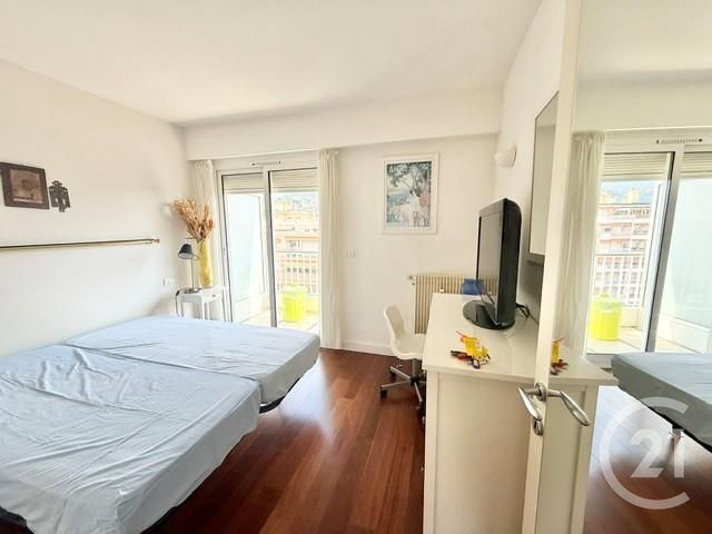 Appartement F3 à vendre - 3 pièces - 151.23 m2 - MENTON - 06 - PROVENCE-ALPES-COTE-D-AZUR - Century 21 Agence Molière