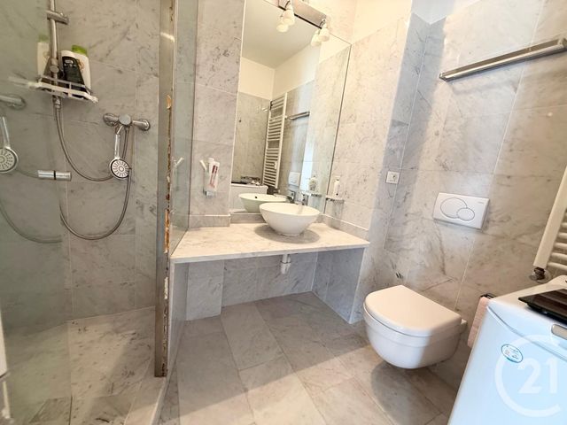 Appartement F3 à vendre - 3 pièces - 151.23 m2 - MENTON - 06 - PROVENCE-ALPES-COTE-D-AZUR - Century 21 Agence Molière