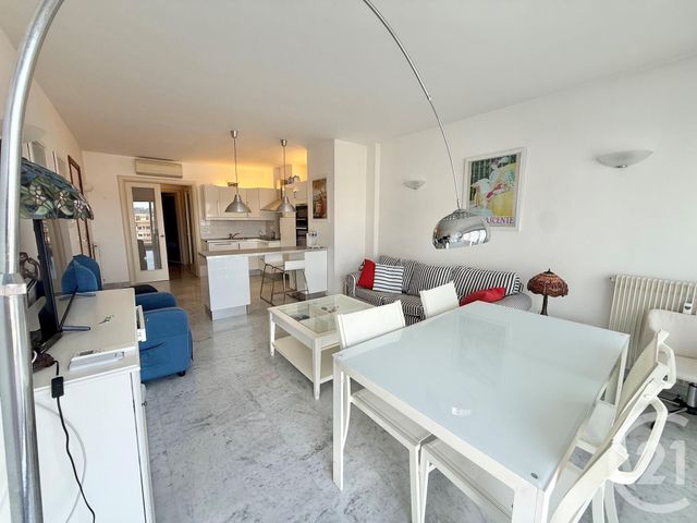 Appartement F3 à vendre - 3 pièces - 151.23 m2 - MENTON - 06 - PROVENCE-ALPES-COTE-D-AZUR - Century 21 Agence Molière