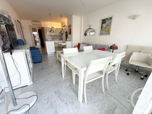 Appartement F3 à vendre - 3 pièces - 151.23 m2 - MENTON - 06 - PROVENCE-ALPES-COTE-D-AZUR - Century 21 Agence Molière