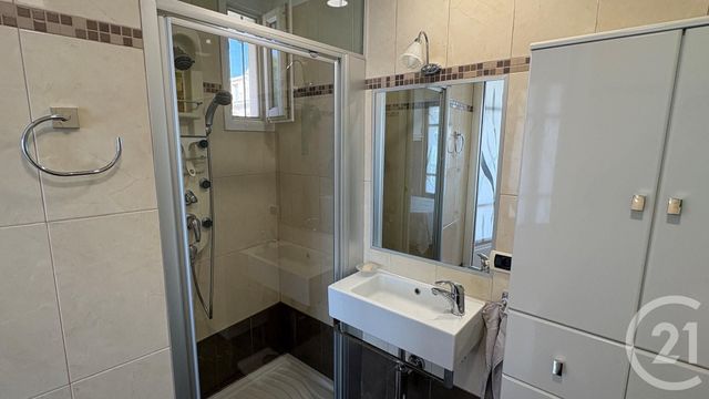 Appartement F3 à vendre - 3 pièces - 68.17 m2 - MENTON - 06 - PROVENCE-ALPES-COTE-D-AZUR - Century 21 Agence Molière