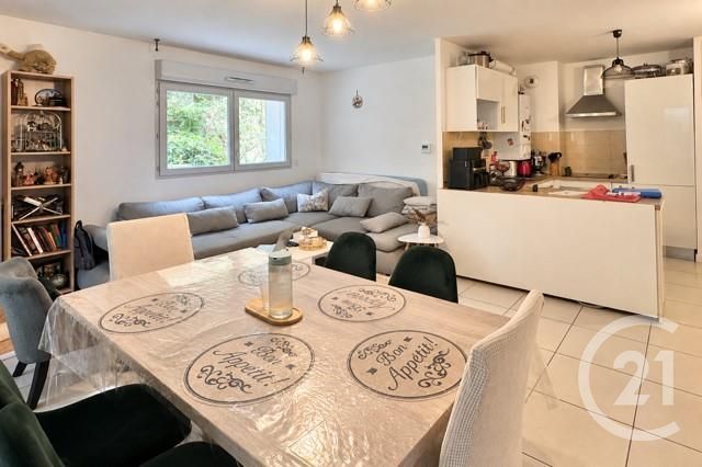 Appartement F4 à vendre - 4 pièces - 79.42 m2 - MENTON - 06 - PROVENCE-ALPES-COTE-D-AZUR - Century 21 Agence Molière