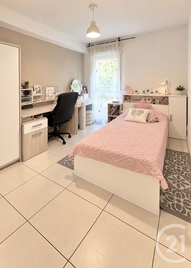 Appartement F4 à vendre - 4 pièces - 79.42 m2 - MENTON - 06 - PROVENCE-ALPES-COTE-D-AZUR - Century 21 Agence Molière