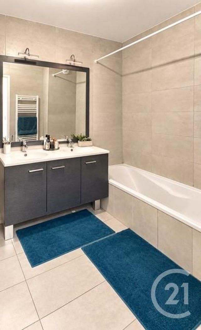 Appartement F4 à vendre - 4 pièces - 79.42 m2 - MENTON - 06 - PROVENCE-ALPES-COTE-D-AZUR - Century 21 Agence Molière