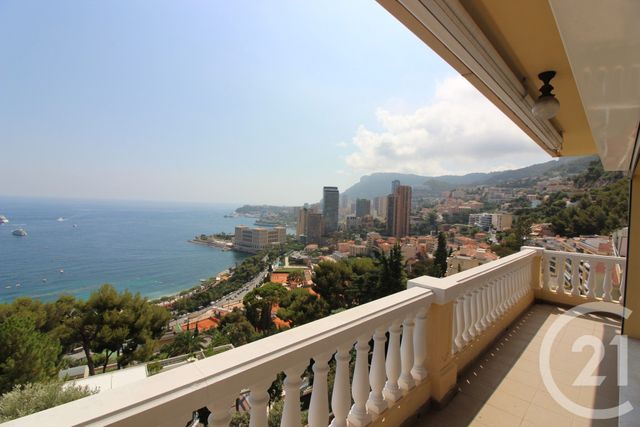 Appartement F3 à vendre - 3 pièces - 46.0 m2 - ROQUEBRUNE CAP MARTIN - 06 - PROVENCE-ALPES-COTE-D-AZUR - Century 21 Agence Molière