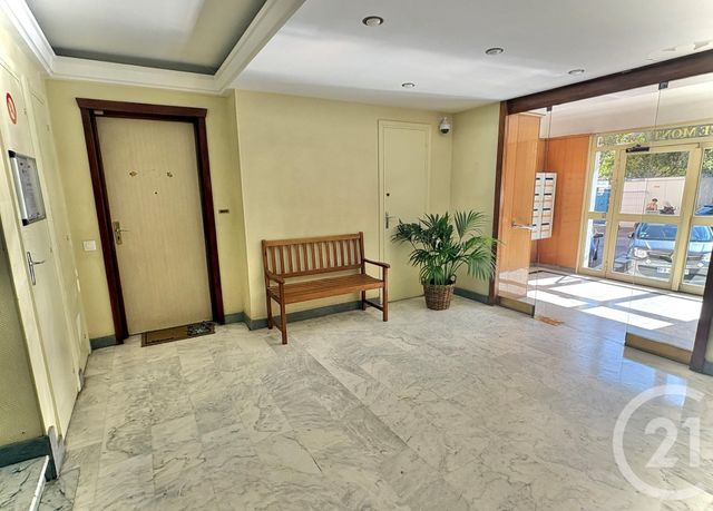 Appartement à vendre - 2 pièces - 54.17 m2 - MENTON - 06 - PROVENCE-ALPES-COTE-D-AZUR - Century 21 Agence Molière
