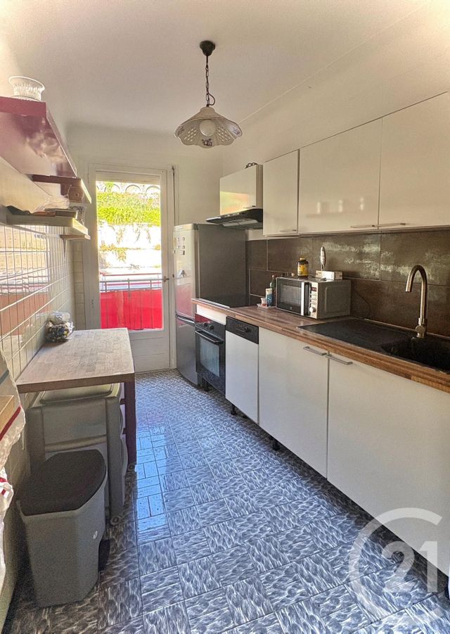 Appartement à vendre - 2 pièces - 54.17 m2 - MENTON - 06 - PROVENCE-ALPES-COTE-D-AZUR - Century 21 Agence Molière