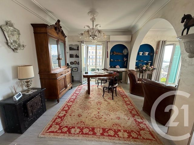 Appartement F2 à vendre - 2 pièces - 77.03 m2 - MENTON - 06 - PROVENCE-ALPES-COTE-D-AZUR - Century 21 Agence Molière