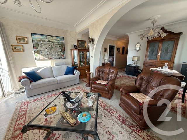 Appartement F2 à vendre - 2 pièces - 77.03 m2 - MENTON - 06 - PROVENCE-ALPES-COTE-D-AZUR - Century 21 Agence Molière