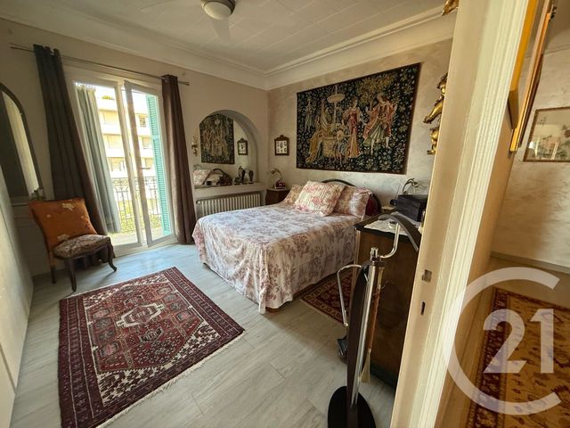 Appartement F2 à vendre - 2 pièces - 77.03 m2 - MENTON - 06 - PROVENCE-ALPES-COTE-D-AZUR - Century 21 Agence Molière