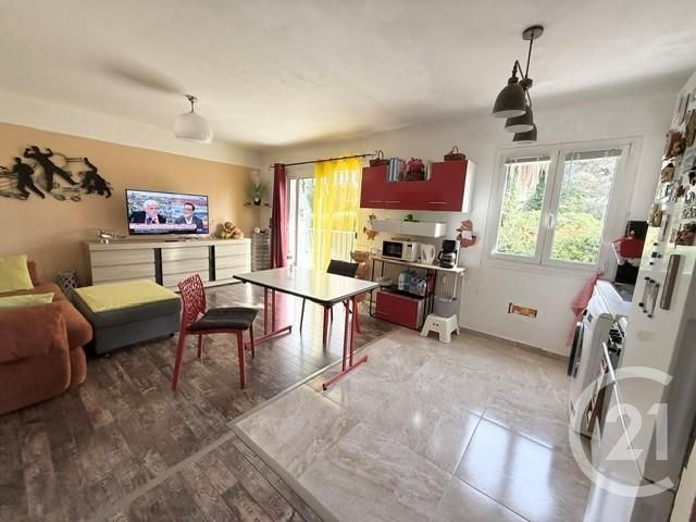 Appartement F2 à vendre - 2 pièces - 45.45 m2 - MENTON - 06 - PROVENCE-ALPES-COTE-D-AZUR - Century 21 Agence Molière