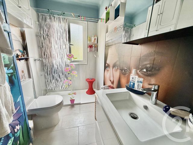 Appartement F2 à vendre - 2 pièces - 45.45 m2 - MENTON - 06 - PROVENCE-ALPES-COTE-D-AZUR - Century 21 Agence Molière