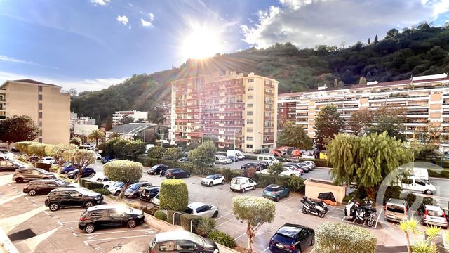 Appartement F4 à vendre - 4 pièces - 88.73 m2 - MENTON - 06 - PROVENCE-ALPES-COTE-D-AZUR - Century 21 Agence Molière